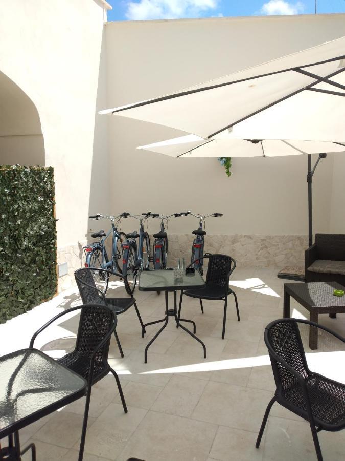 Apartament Camera Doppia Letti Singoli Senza Finestra Dimora Guerrieri Brindisi Zewnętrze zdjęcie